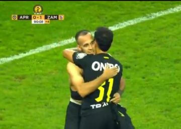 الزمالك يعاقب ناصر منسي ماليا بعد تصرفه أمام الجيش الرواندي