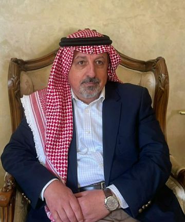 من هو مركز العالم؟! .. من هو مركز العالم؟! ..