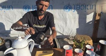 تقرير ينتظر دوره منذ عامين.. أبو عبدالله سكيك واحد من آلاف مرضى غزة العالقين في طابور التحويلات الطبية تقرير ينتظر دوره منذ عامين.. أبو عبدالله سكيك واحد من آلاف مرضى غزة العالقين في طابور التحويلات الطبية
