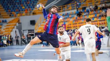 برشلونة يهزم الزمالك في كأس العالم للأندية لكرة اليد برشلونة يهزم الزمالك في كأس العالم للأندية لكرة اليد