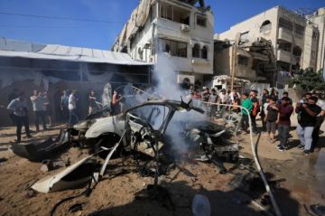 7 شهداء بنيران الاحتلال في قطاع غزة منذ صباح اليوم 7 شهداء بنيران الاحتلال في قطاع غزة منذ صباح اليوم