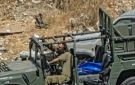 جنود إسرائيليون يلتقطون سيلفي مع جثمان شهيد فلسطيني - ps