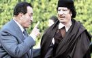 وزير مصري سابق: مبارك رفض الصلاة خلف القذافي في رمضان