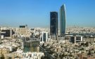 طقس لطيف الجمعة وزخات مطرية شمال المملكة