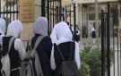 أزمة الحجاب في أذربيجان.. قيود مدرسية تثير احتجاجات وتفتح ملف الحريات الدينية - ps