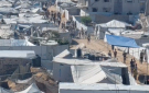 بالفيديو شهيد متأثرا بجراحه في المغازي وإصابات باستهداف مجموعة مواطنين غرب غزة