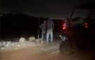 بالفيديو  مستوطنون يطوقون تجمعين بدويين شرق ...