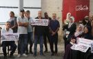 بالصور أهالي الأسرى يطالبون بتحرك دولي عاجل لوقف التعذيب والإفراج عن المعتقلين