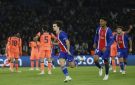 باريس سان جيرمان يواصل تفوقه على برشلونة ويهزمه برباعية في دوري أبطال أوروبا