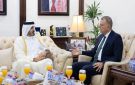 الفراية ونظيره القطري يبحثان التعاون في المجالات الأمنية