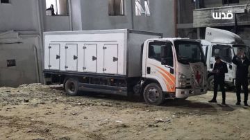 الاحتلال يعيد جثامين 54 شهيدا و66 صندوقا من الأشلاء إلى غزة الاحتلال يعيد جثامين 54 شهيدا و66 صندوقا من الأشلاء إلى غزة