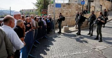 الاحتلال يصادق على دخول 10 آلاف مصل من الضفة إلى القدس بشروط أمنية خلال رمضان الاحتلال يصادق على دخول 10 آلاف مصل من الضفة إلى القدس بشروط أمنية خلال رمضان