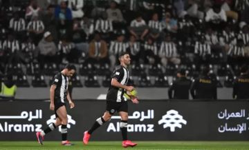 صراع الحذاء الذهبي: من يتصدر قائمة هدافين الدوري السعودي 2026؟ صراع الحذاء الذهبي: من يتصدر قائمة هدافين الدوري السعودي 2026؟