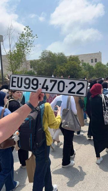 بعد رئيس الوزراء الفرنسي والقنصل البريطاني .. طلبة بيرزيت يطردون السفير الألماني بعد رئيس الوزراء الفرنسي والقنصل البريطاني .. طلبة بيرزيت يطردون السفير الألماني