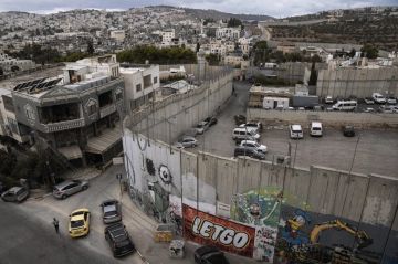 اجتماع طارئ لمنظمة التعاون الإسلامي بشأن القرارات الإسرائيلية غير القانونية في الضفة الغربية اجتماع طارئ لمنظمة التعاون الإسلامي بشأن القرارات الإسرائيلية غير القانونية في الضفة الغربية