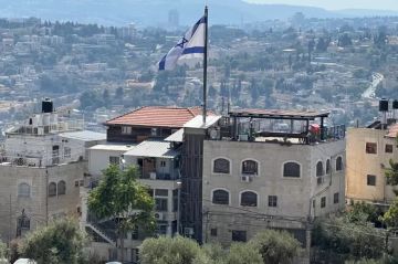 الاحتلال يخطط لشرعنة 140 بؤرة استيطانية في الضفة الاحتلال يخطط لشرعنة 140 بؤرة استيطانية في الضفة