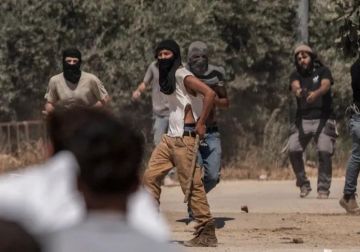 مستعمرون يهاجمون المواطنين في جالود جنوب شرق نابلس