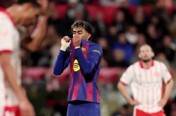  كارثي وميؤوس منه .. برشلونة في مرمى نيران الصحافة الإسبانية