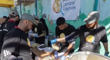 الإعلامي الحكومي: معوقات إسرائيلية وراء توقف المطبخ العالمي في غزة