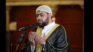 حماس تدين اعتقال الاحتلال إمام المسجد الأقصى وتؤكد: تدخل سافر واعتداء مرفوض حماس تدين اعتقال الاحتلال إمام المسجد الأقصى وتؤكد: تدخل سافر واعتداء مرفوض