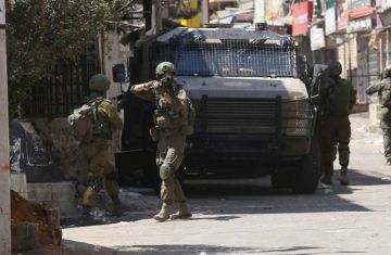 اقتحامات واعتقالات في بلدات ومدن الضفة والقدس