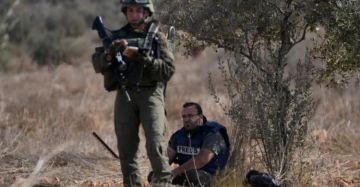 نقابة الصحفيين الفلسطينيين تدين إجراءات الاحتلال بحق الصحافة المقدسية نقابة الصحفيين الفلسطينيين تدين إجراءات الاحتلال بحق الصحافة المقدسية