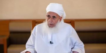 مفتي سلطنة عمان ينتقد صمت الدول الإسلامية إزاء خروقات الاحتلال في غزة مفتي سلطنة عمان ينتقد صمت الدول الإسلامية إزاء خروقات الاحتلال في غزة