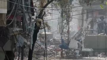 بالفيديو المقاومة تكشف خديعة الاحتلال في استخدام روبوتات مفخخة بجباليا بالفيديو المقاومة تكشف خديعة الاحتلال في استخدام روبوتات مفخخة بجباليا