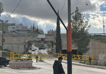 الاحتلال يغلق عددا من مداخل بيت لحم وحاجز الكونتينر ويقتحم الدوحة الاحتلال يغلق عددا من مداخل بيت لحم وحاجز الكونتينر ويقتحم الدوحة