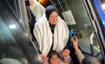 وصول 12 عائدا عبر معبر رفح إلى مجمع ناصر بخان يونس