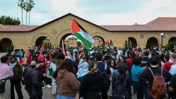 بطلان محاكمة طلاب بجامعة ستانفورد بشأن احتجاجات مؤيدة للفلسطينيين