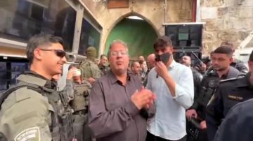 تقرير اقتحام بن غفير للمسجد الأقصى وعراقيل الاحتلال... إعلان حرب ورسائل سياسية