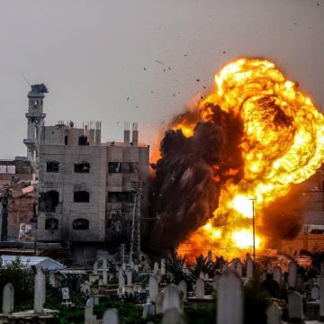 قصف جوي ومدفعي.. الاحتلال يواصل خروقاته في غزة