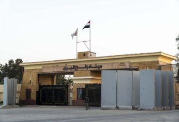 أول صورة لافتتاح معبر رفح.. وحماس تحذر من حصار جديد