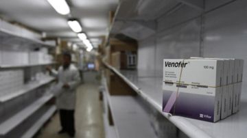 الصحة تحذر: 46 من قائمة الأدوية الأساسية بغزة رصيدها صفر