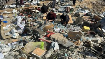 محدث شهيدان وجرحى في غارات إسرائيلية استهدفت وسط وجنوب قطاع غزة