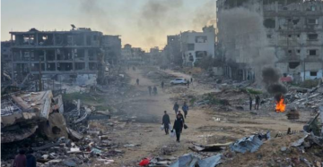 الغارديان: دعوات دولية لمنع تكرار سيناريو جرائم الحرب الإسرائيلية بغزة في لبنان الغارديان: دعوات دولية لمنع تكرار سيناريو جرائم الحرب الإسرائيلية بغزة في لبنان