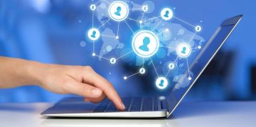 تقرير ضعف الإنترنت وقيود السيولة يعمقان أزمة الدفع الإلكتروني في غزة