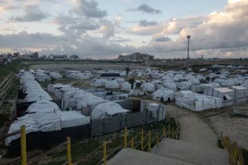 أجواء عاصفة وأمطار غزيرة حتى الأحد وتحذيرات من السيول والانزلاق