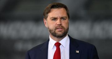 نائب الرئيس الأمريكي: توقع نتنياهو بإسقاط النظام في إيران كان متفائلا للغاية نائب الرئيس الأمريكي: توقع نتنياهو بإسقاط النظام في إيران كان متفائلا للغاية