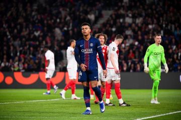 موناكو يسقط باريس في بارك دي برانس ويشعل صراع القمة