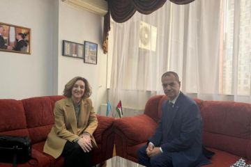 أبو زيد يستقبل سفيرة اليونان في أستانا ويستعرض مستجدات الأوضاع في فلسطين