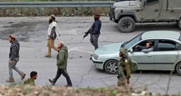 اعتداءات وهجمات للاحتلال والمستوطنين في عدة مناطق بالضفة الغربية اعتداءات وهجمات للاحتلال والمستوطنين في عدة مناطق بالضفة الغربية