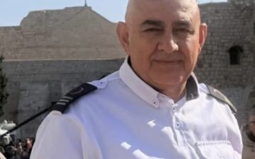 صور.. طلبة من كلية الطب في الجامعة العربية الأمريكية يلتحقون ببرنامج تدريب سريري في مستشفى كارديفببريطانيا