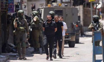 بينهم أسيران محرران.. الاحتلال يشن حملة اعتقالات في الضفة