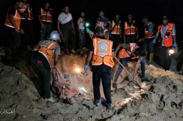 محدث خروقات متواصلة.. شهيد ومصابون بقصف الاحتلال تجمعا للمواطنين شمال غزة محدث خروقات متواصلة.. شهيد ومصابون بقصف الاحتلال تجمعا للمواطنين شمال غزة