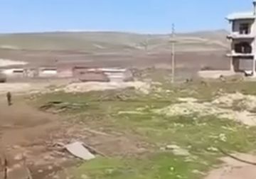 الجيش اللبناني يسحب قوات من نقاط حدودية على وقع توغلات إسرائيلية برية الجيش اللبناني يسحب قوات من نقاط حدودية على وقع توغلات إسرائيلية برية