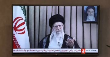 إيران تعلن عن ترتيبات مرحلة ما بعد خامنئي وتتوعد برد مروع