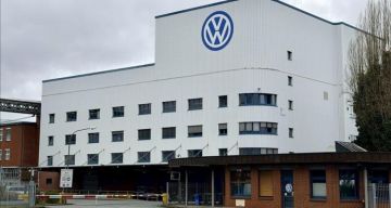 نائب ألماني: تعاون فولكسفاغن مع إسرائيل قد يورط برلين بجرائم حرب