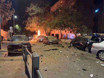 ردا على اغتيال لاريجاني.. إيران تطلق صواريخ خرمشهر 4 مستهدفة تل أبيب